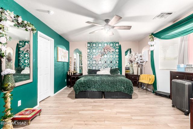 7185 W Resthaven Place, Tucson, AZ 85757