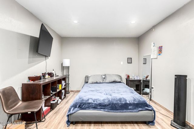 7185 W Resthaven Place, Tucson, AZ 85757