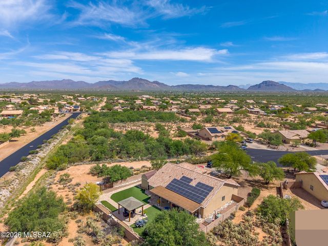 7185 W Resthaven Place, Tucson, AZ 85757