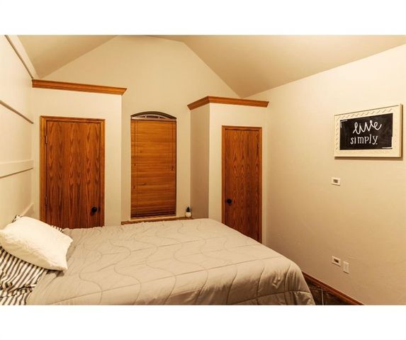 2805 NE Edmond, Piedmont, OK 73078