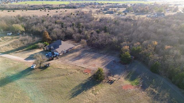 2805 NE Edmond, Piedmont, OK 73078