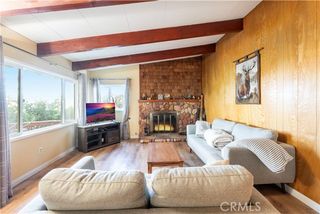 797 Chateau Drive, Crestline, CA 92325