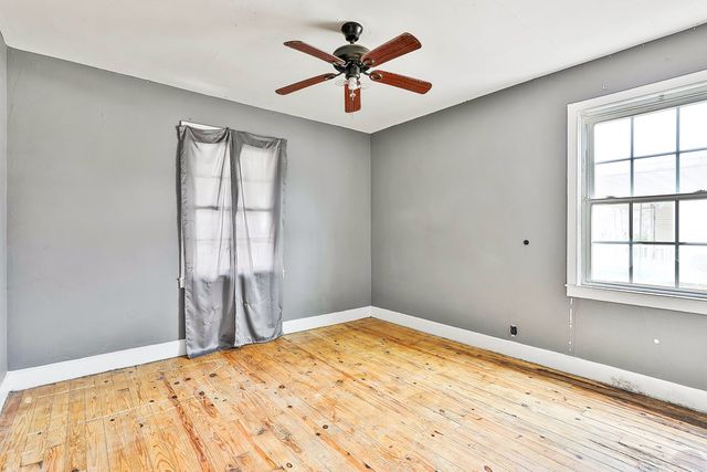 202 White Avenue, Hogansville, GA 30230