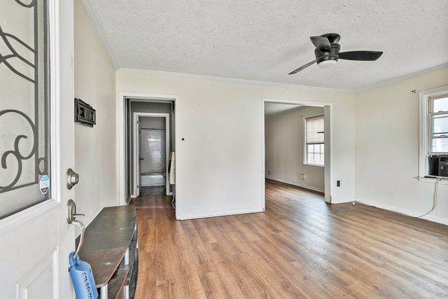 202 White Avenue, Hogansville, GA 30230