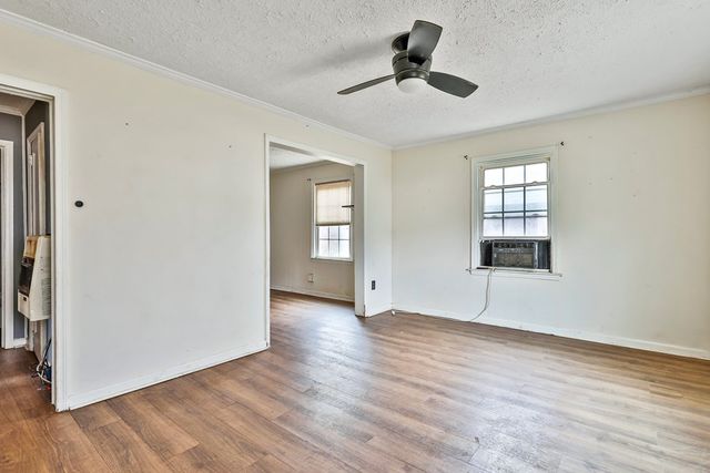 202 White Avenue, Hogansville, GA 30230