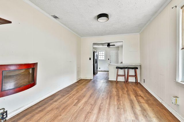 202 White Avenue, Hogansville, GA 30230