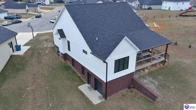 318 High Peak Place, Elizabethtown, KY 42701