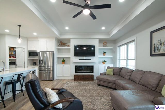 318 High Peak Place, Elizabethtown, KY 42701