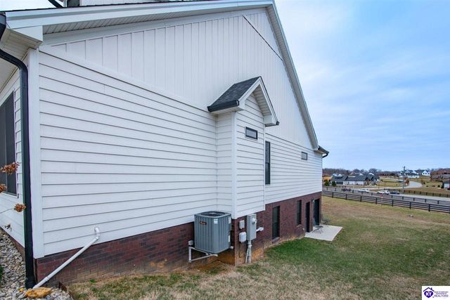 318 High Peak Place, Elizabethtown, KY 42701