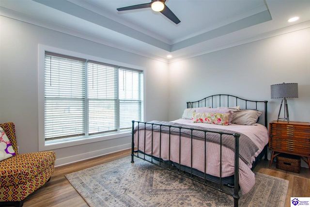 318 High Peak Place, Elizabethtown, KY 42701