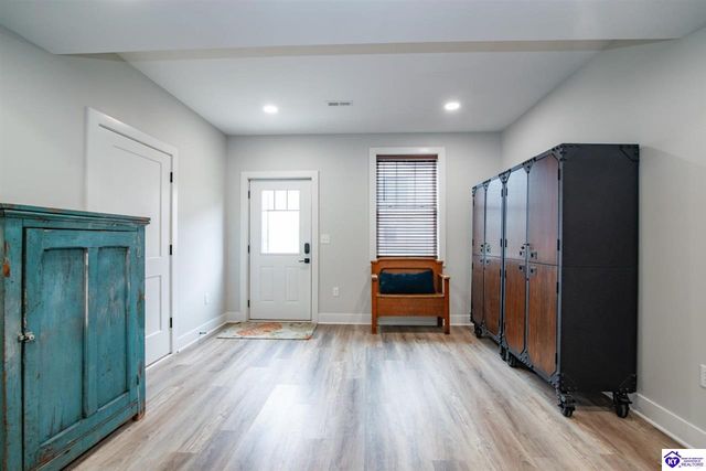 318 High Peak Place, Elizabethtown, KY 42701