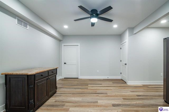 318 High Peak Place, Elizabethtown, KY 42701