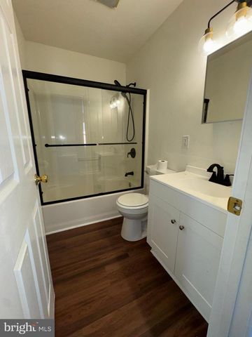 735 W NORTH ST, Dover, DE 19904