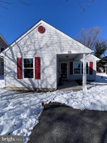 735 W NORTH ST, Dover, DE 19904