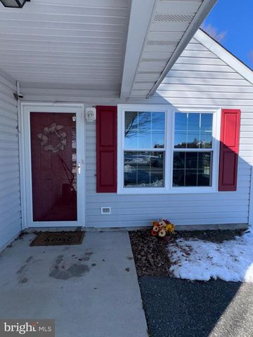 735 W NORTH ST, Dover, DE 19904