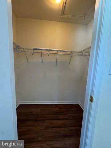 735 W NORTH ST, Dover, DE 19904