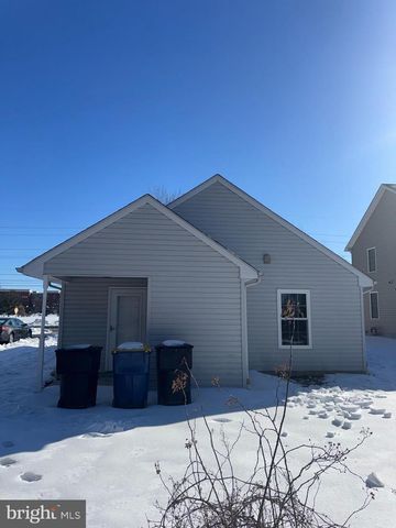 735 W NORTH ST, Dover, DE 19904