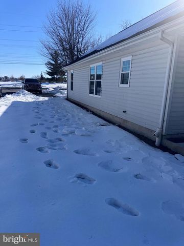 735 W NORTH ST, Dover, DE 19904