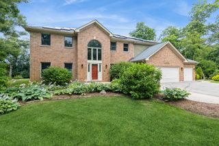 2809 JENNY JAE Lane, Crystal Lake, IL 60012