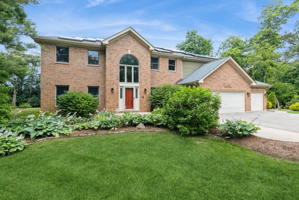 2809 JENNY JAE Lane, Crystal Lake, IL 60012