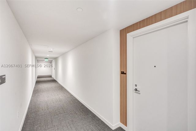 2411 Laguna Circle 208, Miami, FL 33181