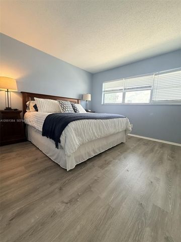 5201 NE 24th Ter A310, Fort Lauderdale, FL 33308