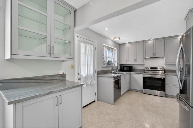 1238 SUWANEE ROAD, Daytona Beach, FL 32114