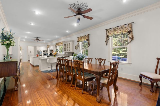 6 Lancaster Road, Windham, NH 03087