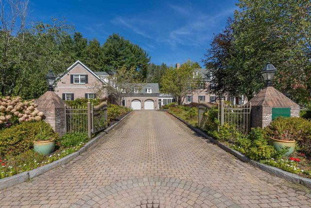 6 Lancaster Road, Windham, NH 03087
