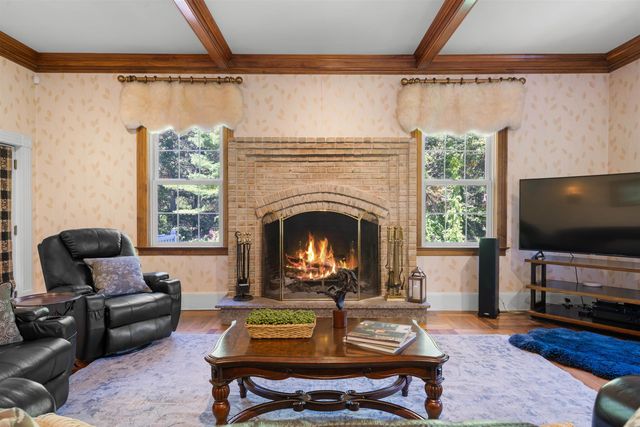 6 Lancaster Road, Windham, NH 03087