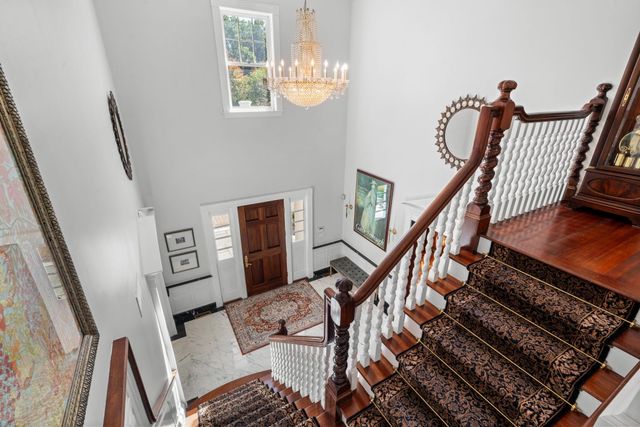 6 Lancaster Road, Windham, NH 03087