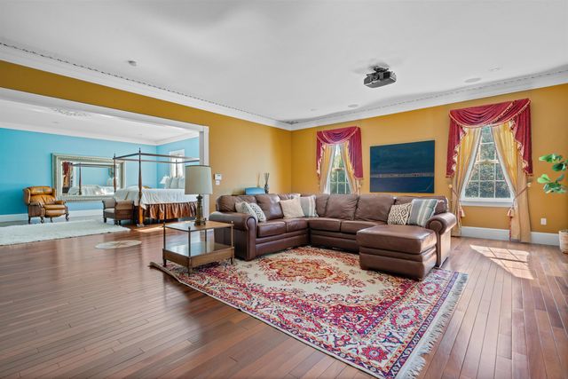 6 Lancaster Road, Windham, NH 03087