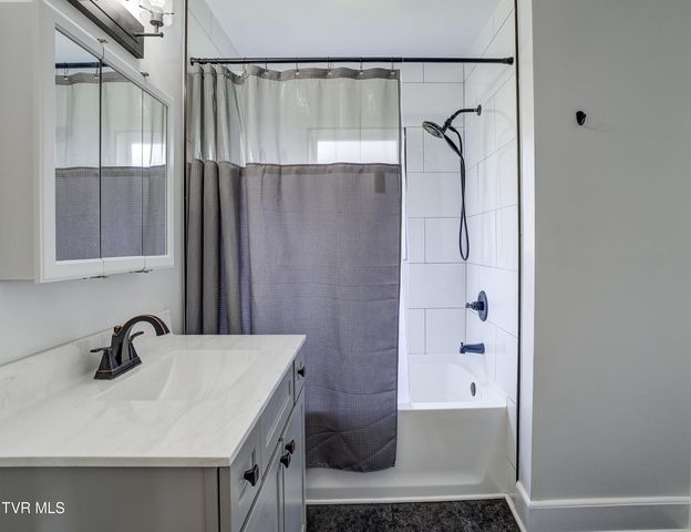 4238 Ivanhoe Street, Kingsport, TN 37660