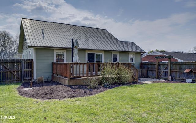 4238 Ivanhoe Street, Kingsport, TN 37660