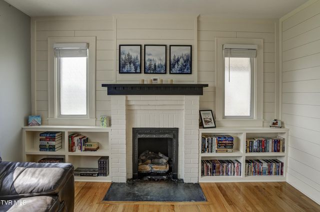 4238 Ivanhoe Street, Kingsport, TN 37660