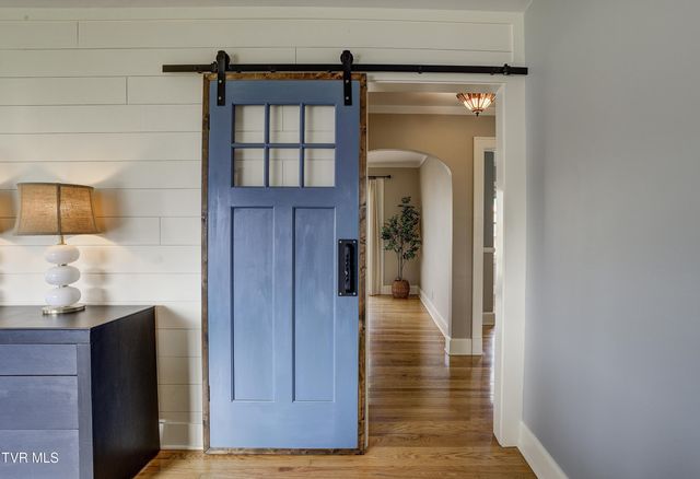 4238 Ivanhoe Street, Kingsport, TN 37660