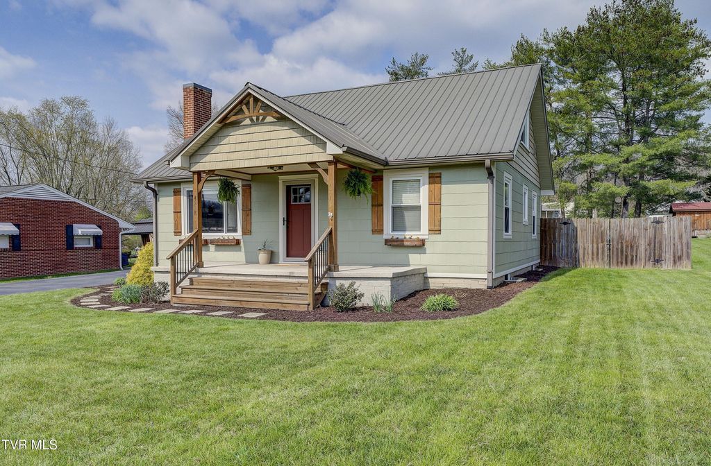 4238 Ivanhoe Street, Kingsport, TN 37660