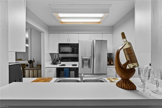 713 Rue Marseille, Chesapeake, VA 23320