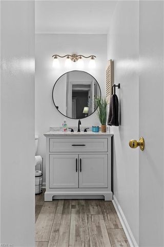 713 Rue Marseille, Chesapeake, VA 23320