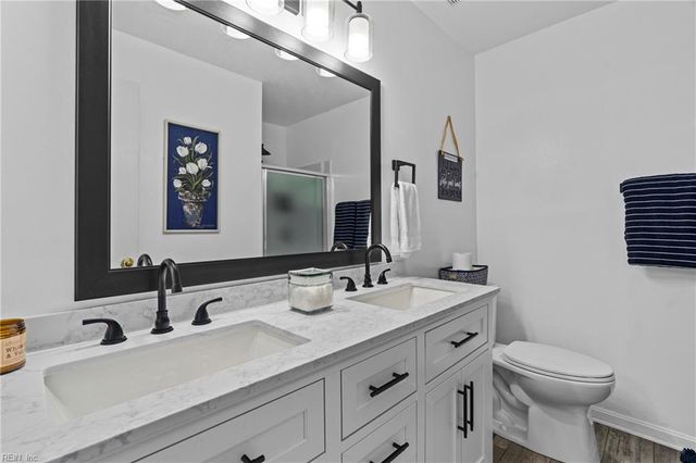 713 Rue Marseille, Chesapeake, VA 23320