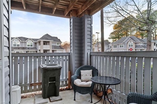 713 Rue Marseille, Chesapeake, VA 23320