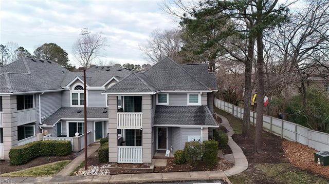 713 Rue Marseille, Chesapeake, VA 23320