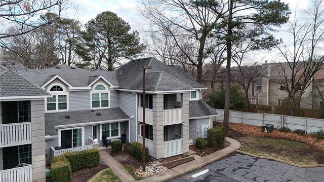 713 Rue Marseille, Chesapeake, VA 23320