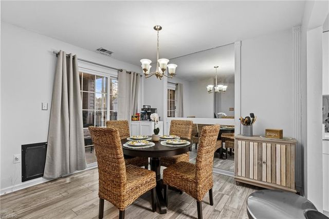 713 Rue Marseille, Chesapeake, VA 23320