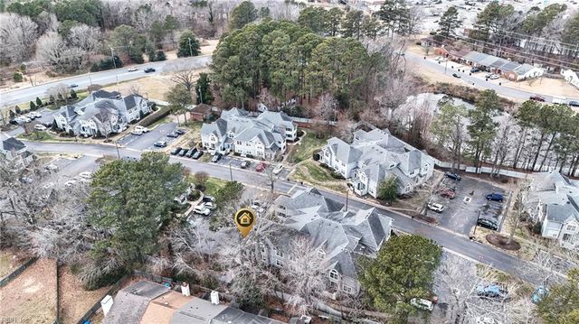 713 Rue Marseille, Chesapeake, VA 23320