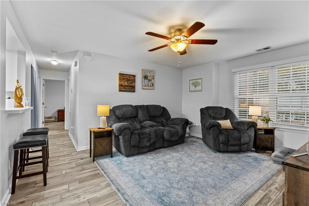 713 Rue Marseille, Chesapeake, VA 23320