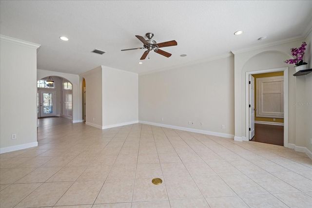 4407 67TH STREET E, Bradenton, FL 34203