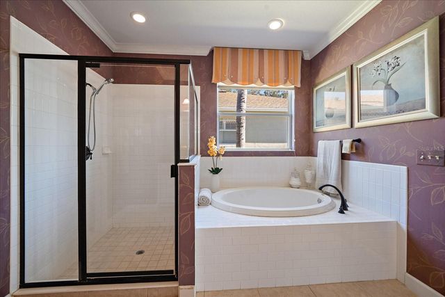 4407 67TH STREET E, Bradenton, FL 34203