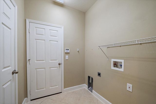 4407 67TH STREET E, Bradenton, FL 34203