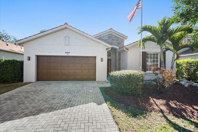 4407 67TH STREET E, Bradenton, FL 34203